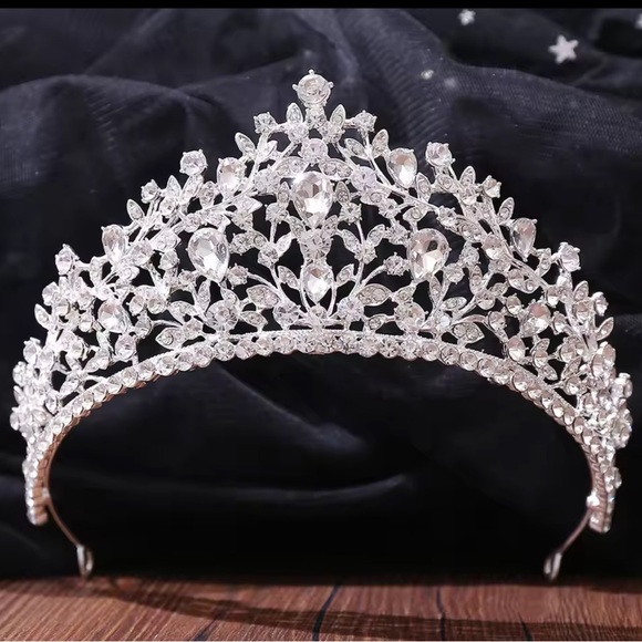 Queen crown tall crystal silver colour wedding bridal tiara